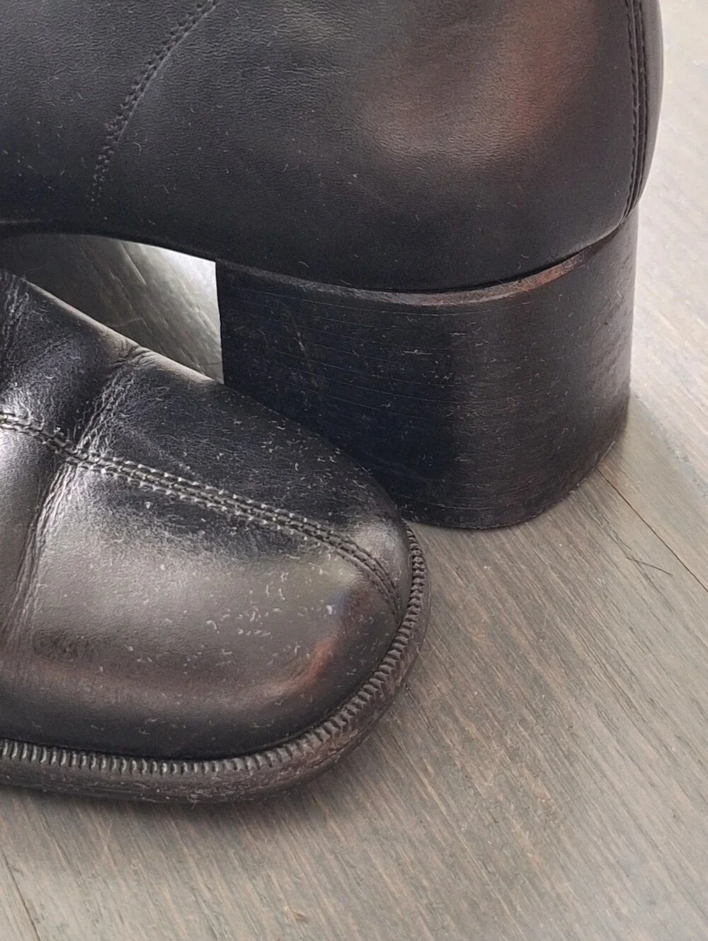 Salvatore Ferragamo Stacked Mid Heel Black Leather Booties Size 8.5 B